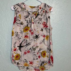 Medium Old Navy tank $8